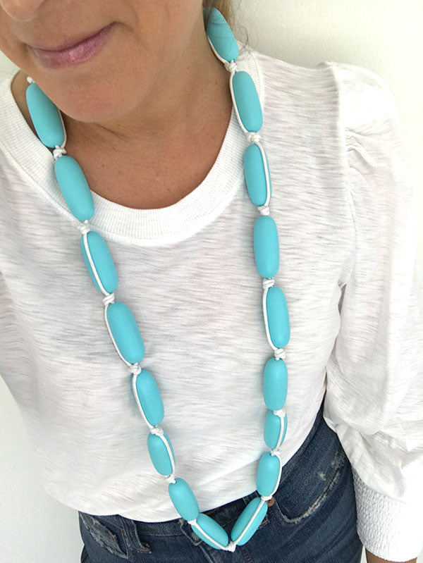 Evie Marques Endless Summer necklace Pool on white cord