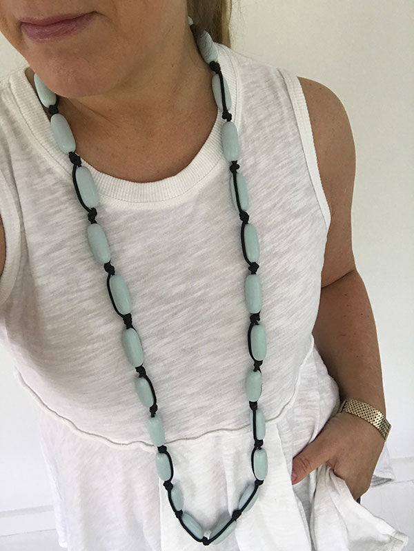 Evie Marques Midi necklace Cloud on black cord