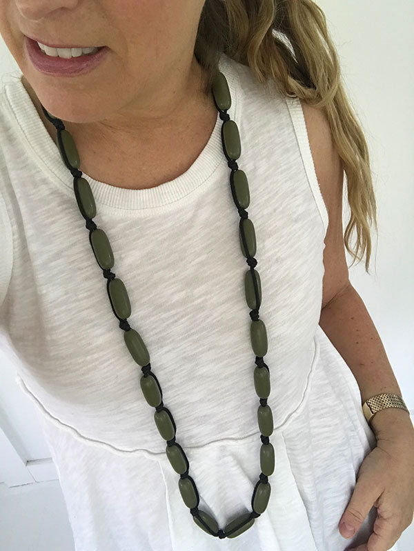 Evie Marques Midi necklace Utility on black cord
