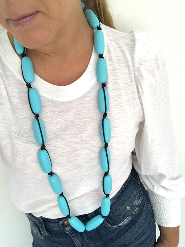 Evie Marques Original necklace Pool on black cord